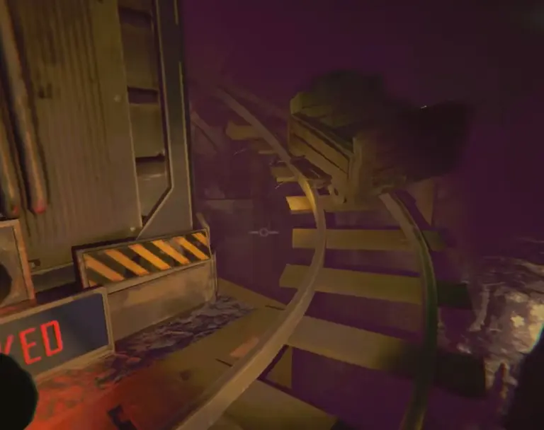 Mine cart and curved railway track in Sunstone Valley Resort