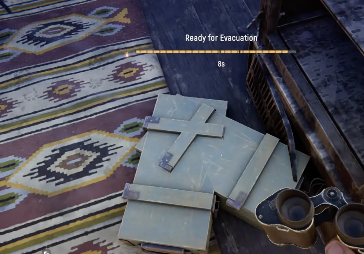 SAND Raiders loot stored on shelves before extraction