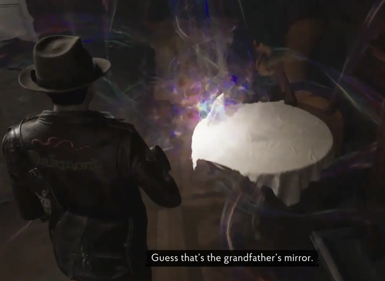 Grandfather's Mirror heirloom in The Sinking City 2 Holloway Manor